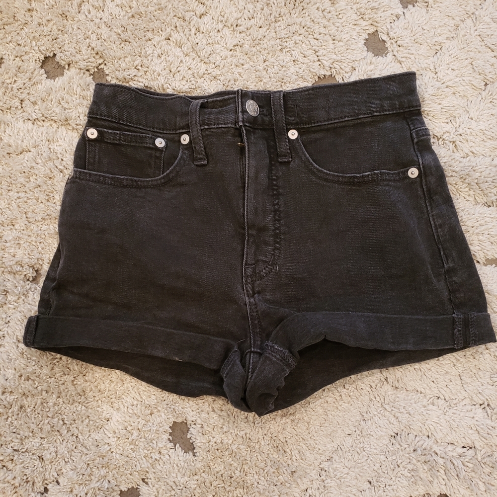 MADEWELL womens size 24 high rise denim rolled cuff black jean shorts
